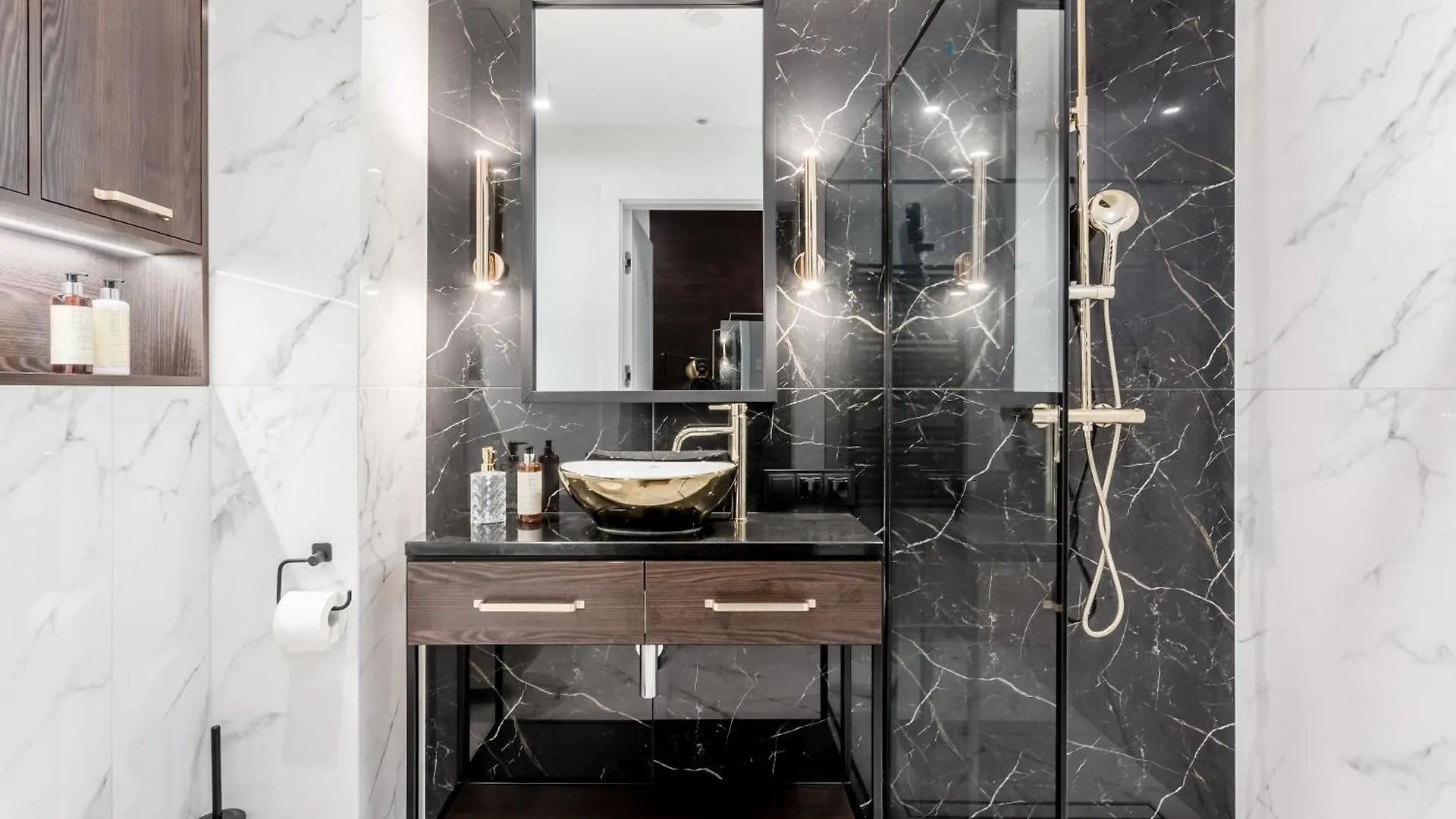 Deo Plaza Premium By Rent Like Home 그단스크 0*,