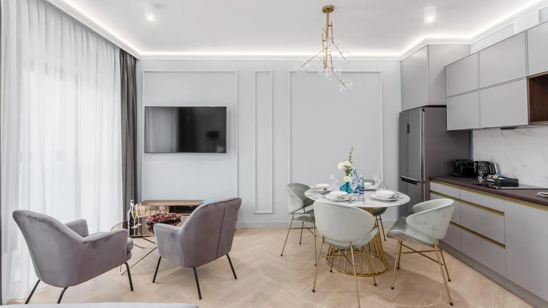 Deo Plaza Premium By Rent Like Home 그단스크 폴란드
