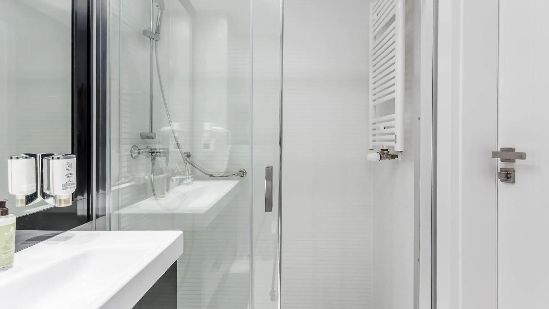Deo Plaza Premium By Rent Like Home 그단스크 0*,