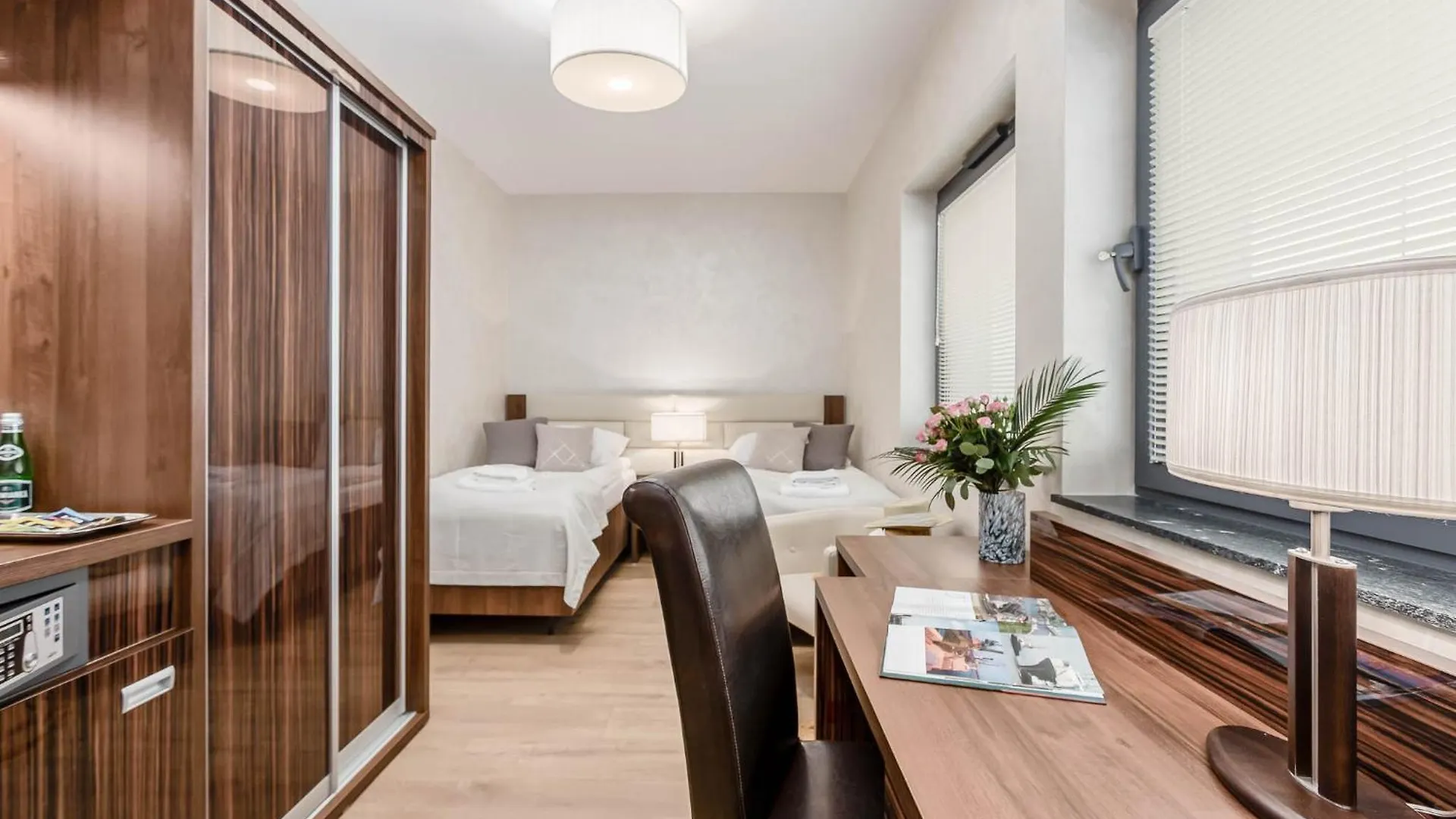 Aparthotel Deo Plaza Premium By Rent Like Home Gdansk Poland